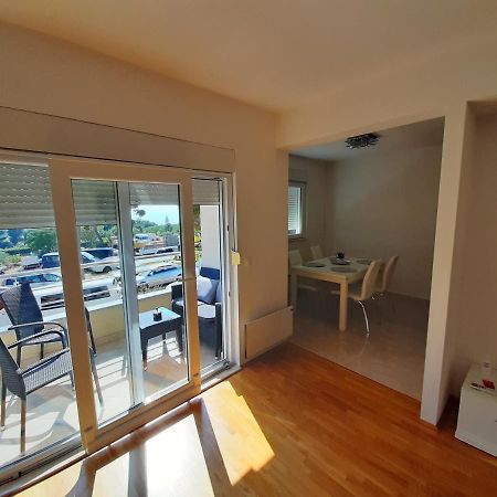 Apartman U Centru Makarske Makarska Kültér fotó