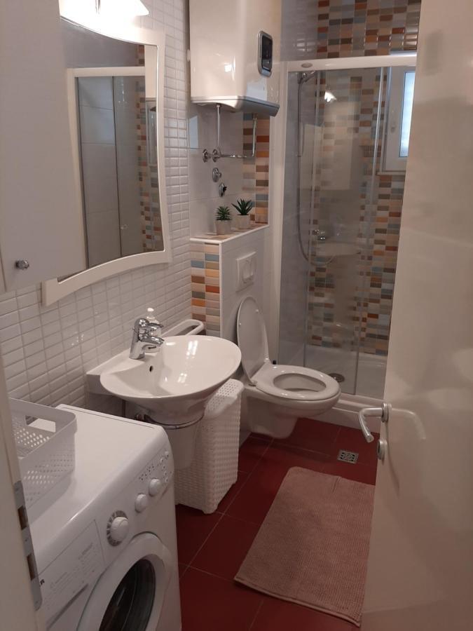 Apartman U Centru Makarske Makarska Kültér fotó