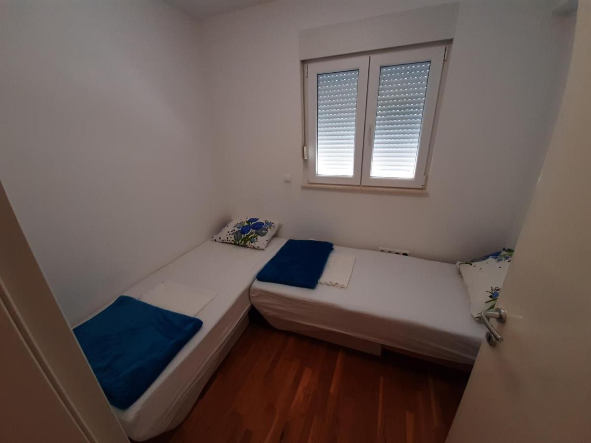 Apartman U Centru Makarske Makarska Kültér fotó